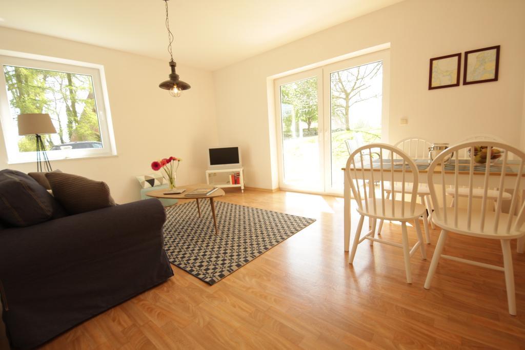 Kojenhaus Apartment Krummin Ruang foto